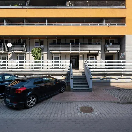 Apartamento Jasny Z 2 Balkonami Partynice By Renters Wrocław