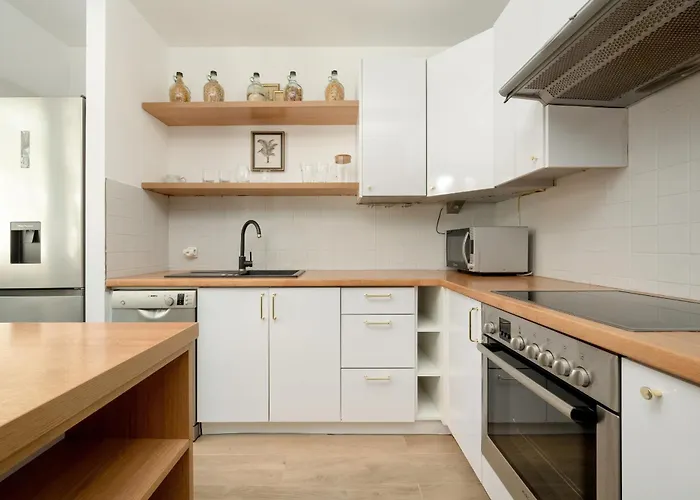 Jasny Z 2 Balkonami Partynice By Renters Apartament *