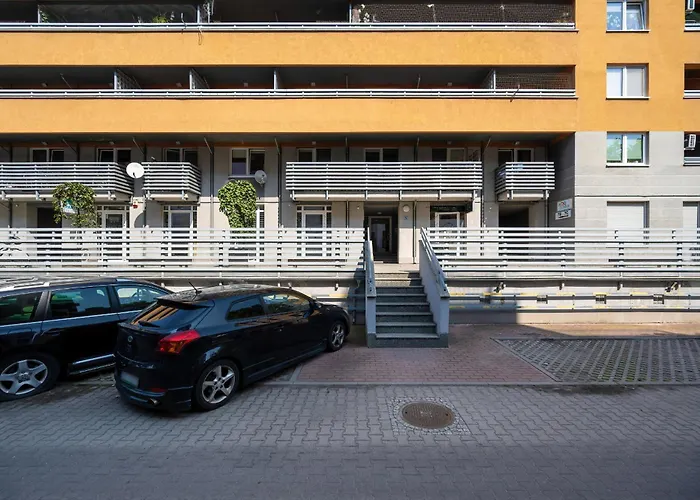 Apartament Jasny Z 2 Balkonami Partynice By Renters Wrocław