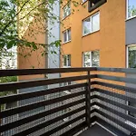Jasny Z 2 Balkonami Partynice By Renters Apartment Wroclaw