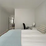 Jasny Z 2 Balkonami Partynice By Renters Apartment