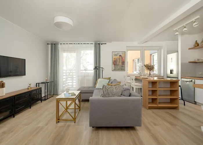 Jasny Z 2 Balkonami Partynice By Renters فروتسواف