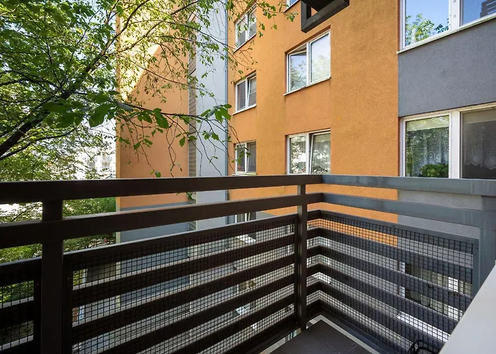 Jasny Z 2 Balkonami Partynice By Renters شقة فروتسواف